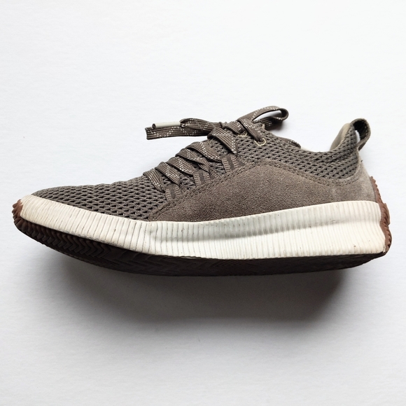 Sorel Out and About Waterproof Women's Sneakers, Size 7 - Picture 4 of 11